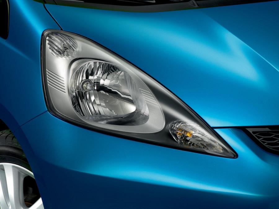  Honda Jazz 2008 года  (фото 13 из 100)